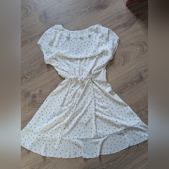 Aritzia Sunday Best Savoy Cream Ruffle Wrap Mini Dress Women's Size 6 - Picture 8 of 9